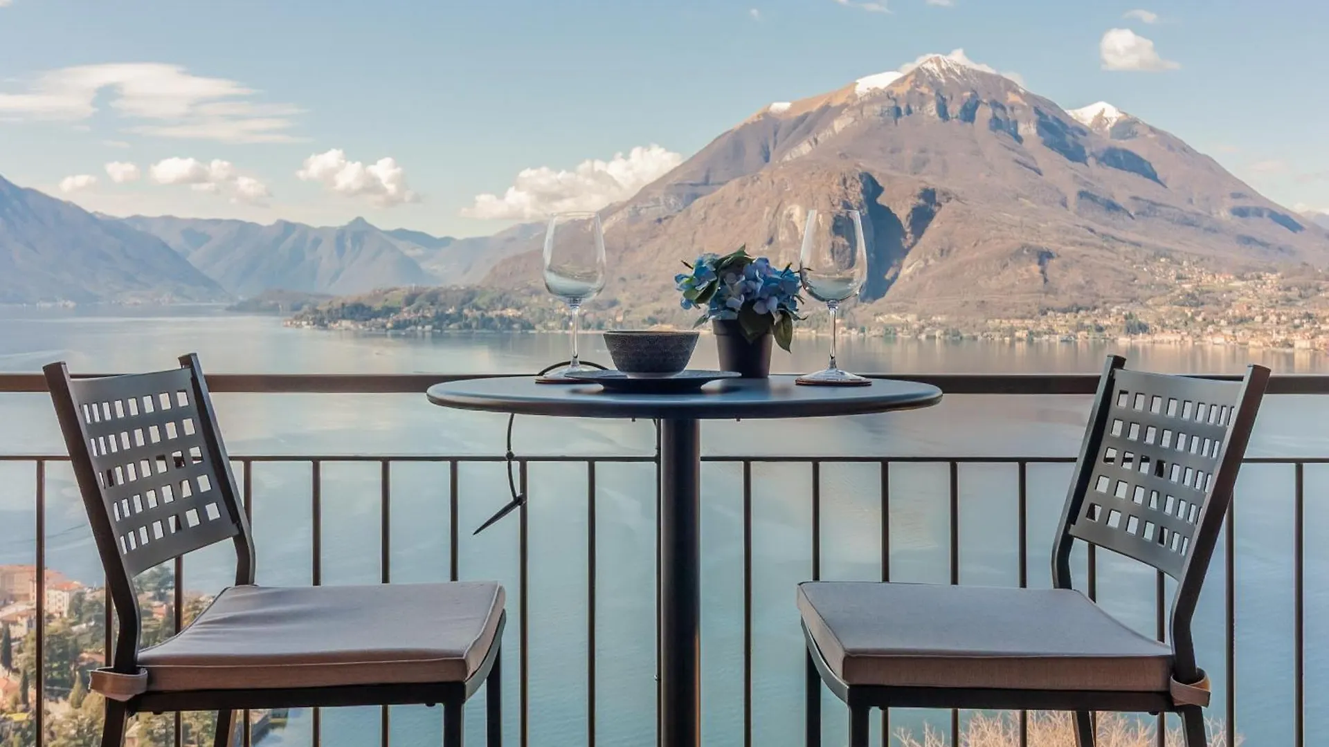 Veloccino Del Lago Perledo